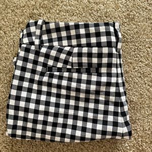 A New Day Gingham Black and White Cropped Pant
